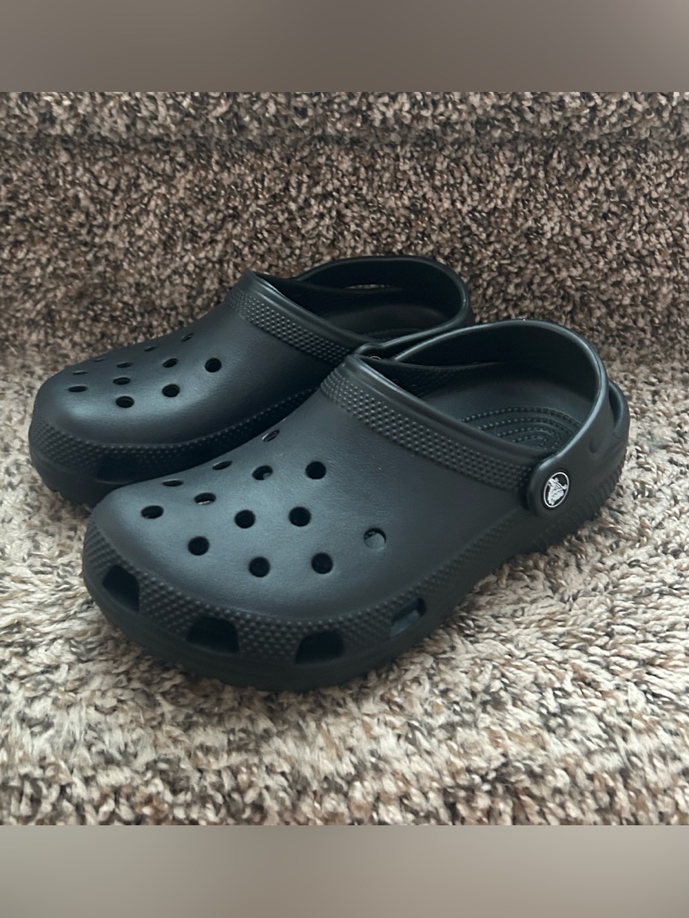 NEW CROCS Kids Black Classic Clog